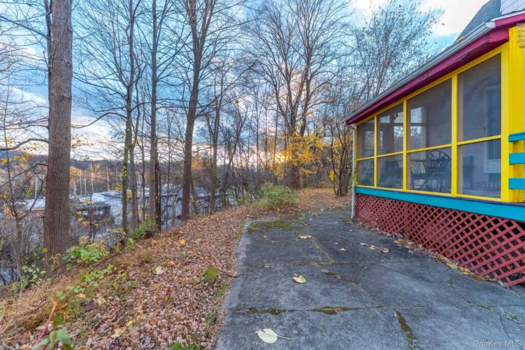 156 Hunter Street, Kingston, NY 12401 - Photo 42 of 49