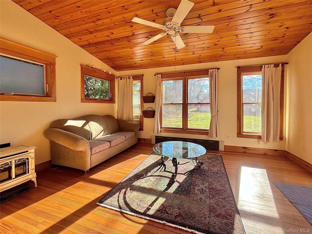 60 Livingston Street, Rhinebeck, NY 12572 - Photo 16 of 32