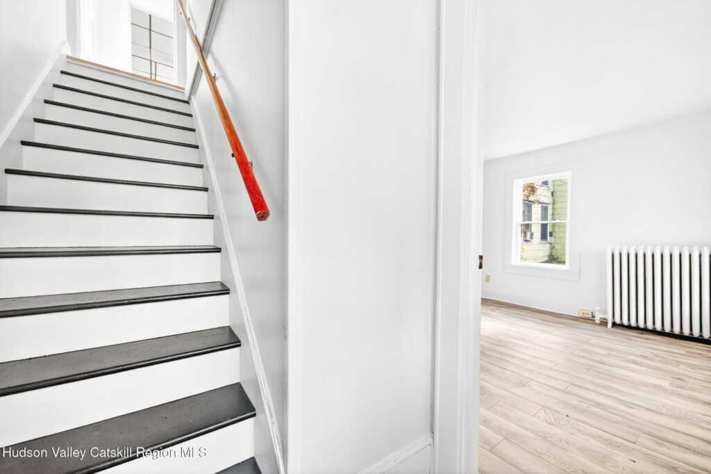 62 Foxhall Avenue, Kingston, NY 12401 - Photo 10 of 24