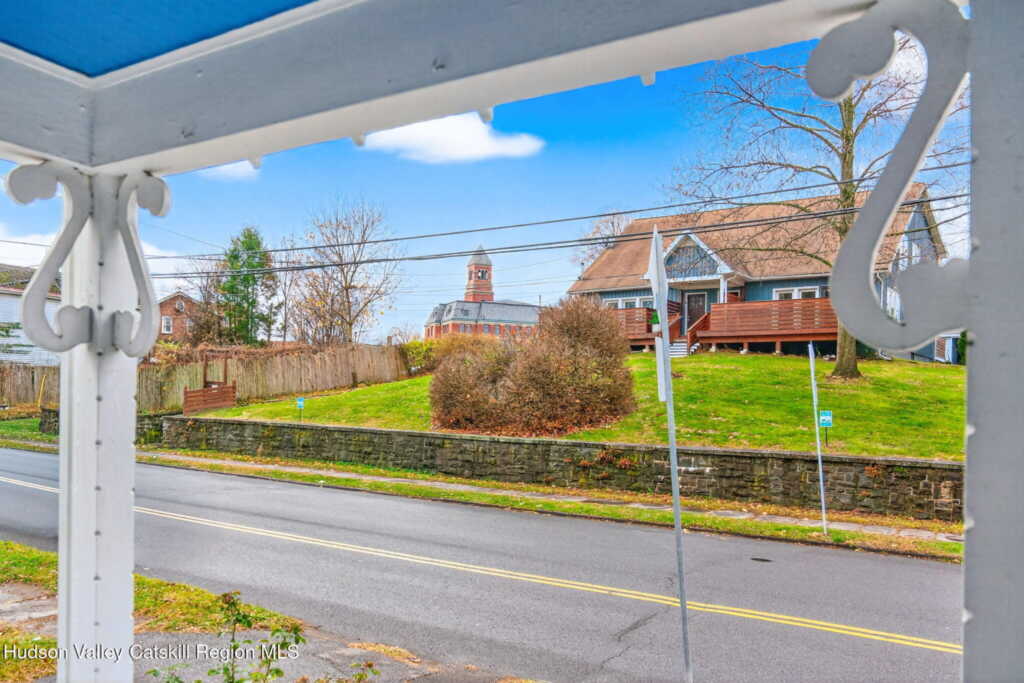 62 Foxhall Avenue, Kingston, NY 12401 - Photo 3 of 24