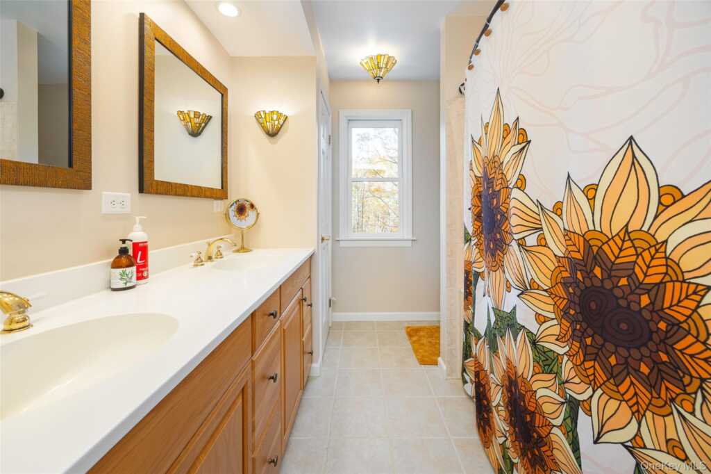 68 Cooper Hollow Road, Woodstock, NY 12409 - Photo 17 of 43