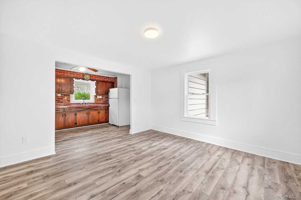 62 Foxhall Avenue, Kingston, NY 12401 - Photo 9 of 23