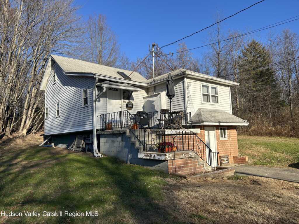 129 Station Road, New Paltz, NY 12561 - Photo 2 of 7