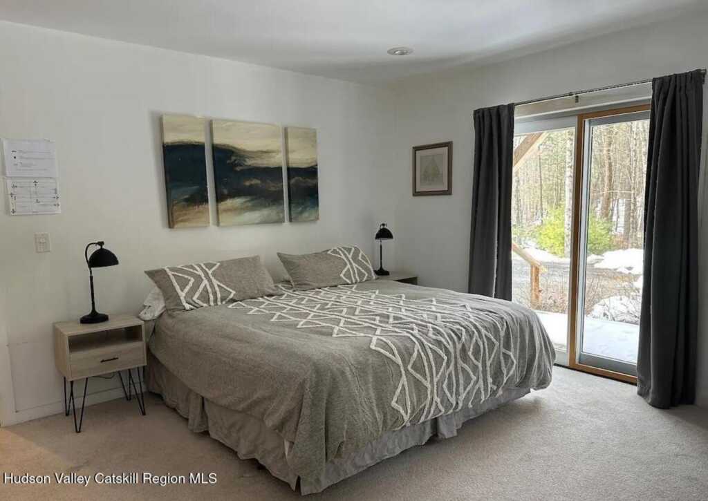 32 Eastwoods, Woodstock, NY 12498 - Photo 9 of 17