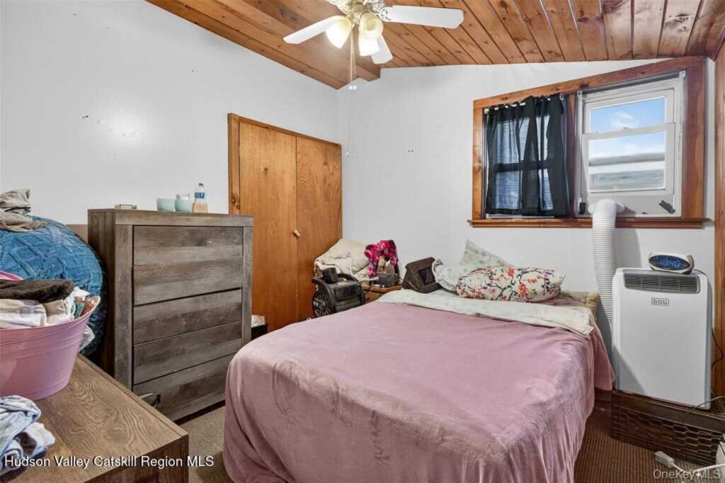 423 Main Street, Rosendale, NY 12472 - Photo 14 of 29