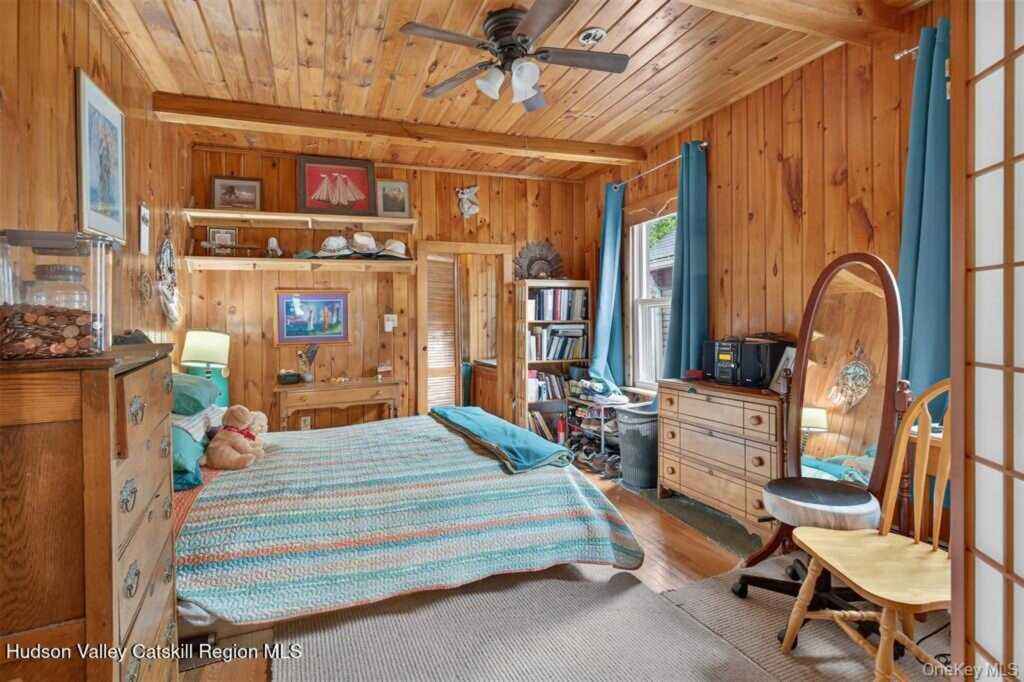 423 Main Street, Rosendale, NY 12472 - Photo 18 of 29