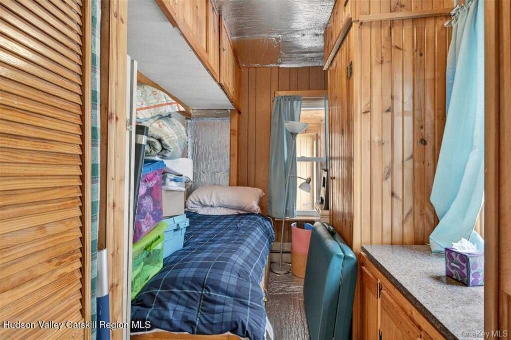 423 Main Street, Rosendale, NY 12472 - Photo 19 of 29