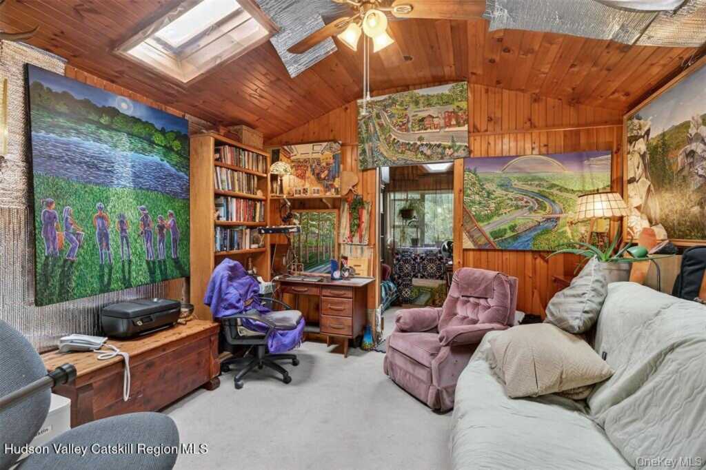 423 Main Street, Rosendale, NY 12472 - Photo 25 of 29