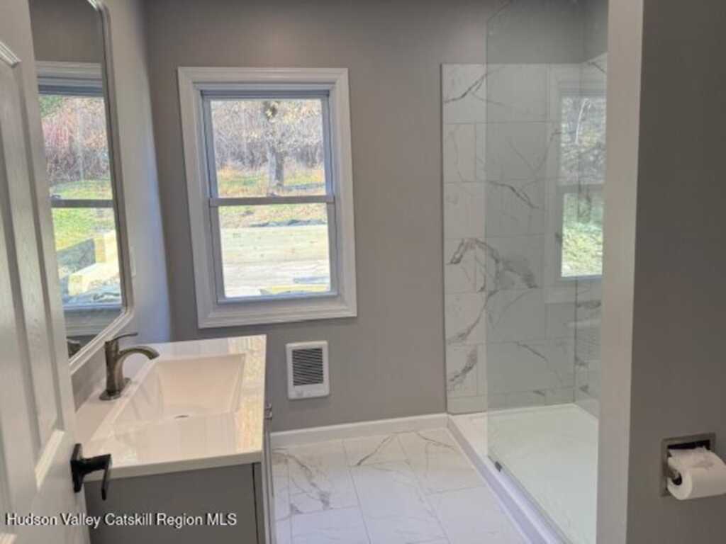 19 Purvis Street, Kingston, NY 12401 - Photo 15 of 23