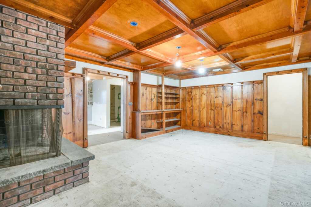 233 Forest Hill Drive, Kingston, NY 12401 - Photo 15 of 34