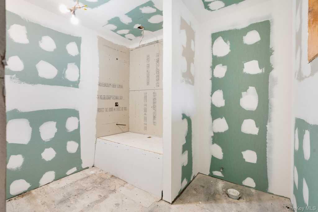 233 Forest Hill Drive, Kingston, NY 12401 - Photo 21 of 34