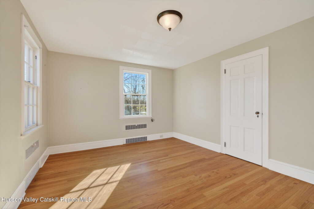 80 Dunneman Avenue, Kingston, NY 12401 - Photo 32 of 49