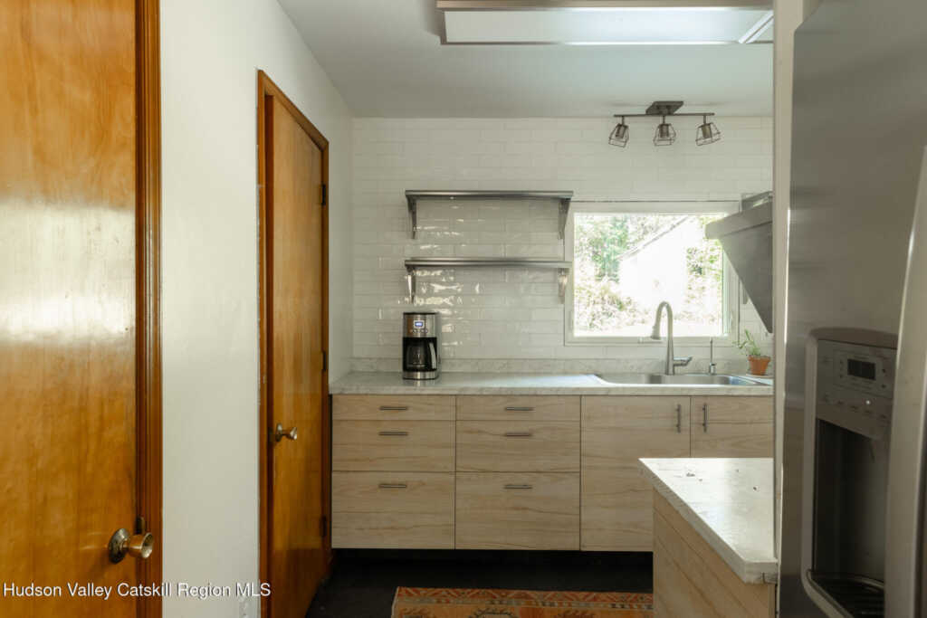 23 Harrington Street, New Paltz, NY 12561 - Photo 12 of 32