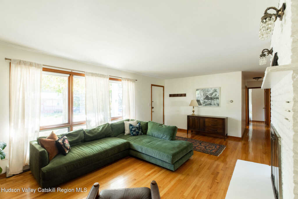 23 Harrington Street, New Paltz, NY 12561 - Photo 7 of 32