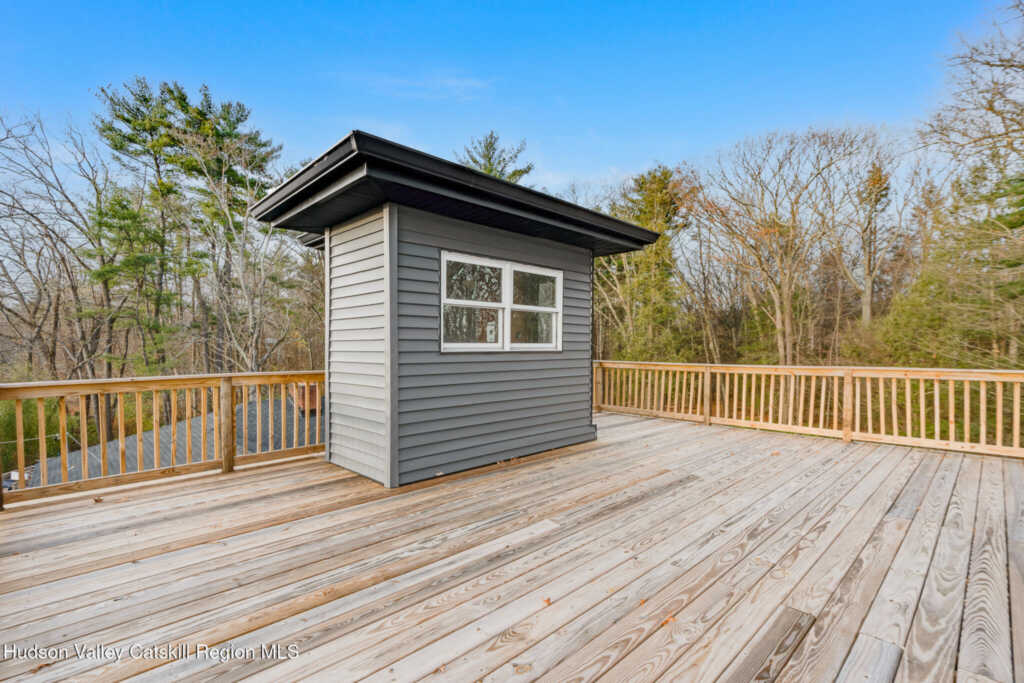 233 Forest Hill Drive, Kingston, NY 12401 - Photo 35 of 42