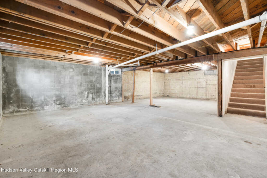 233 Forest Hill Drive, Kingston, NY 12401 - Photo 38 of 42