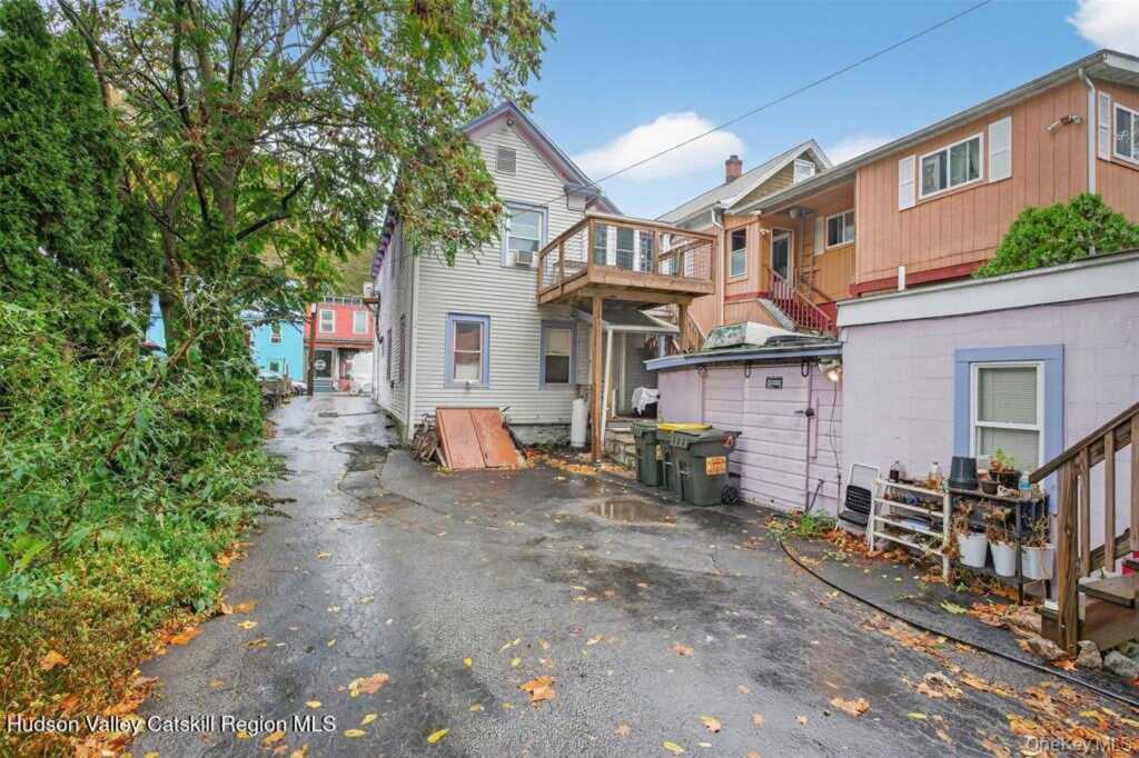 425 Main Street, Rosendale, NY 12472 - Photo 36 of 39