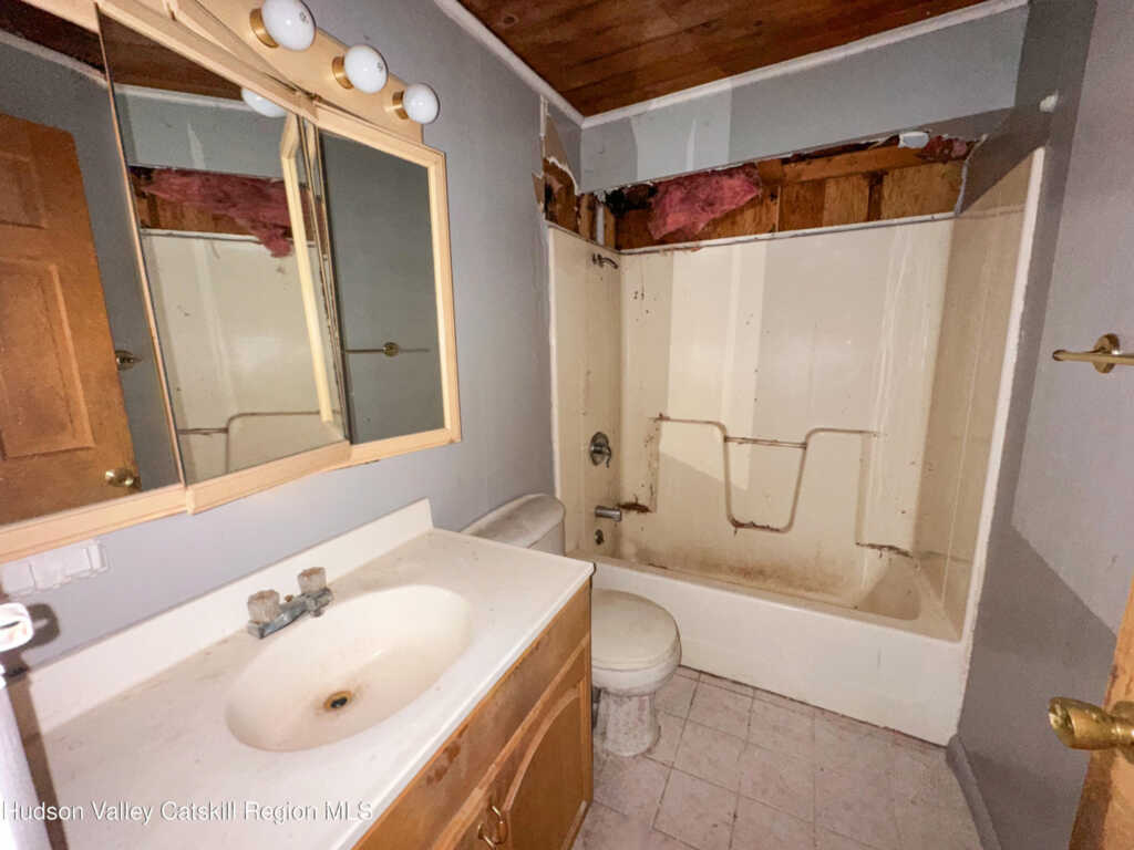 107 Grandview Acres Road, Phoenicia, NY 12464 - Photo 8 of 14