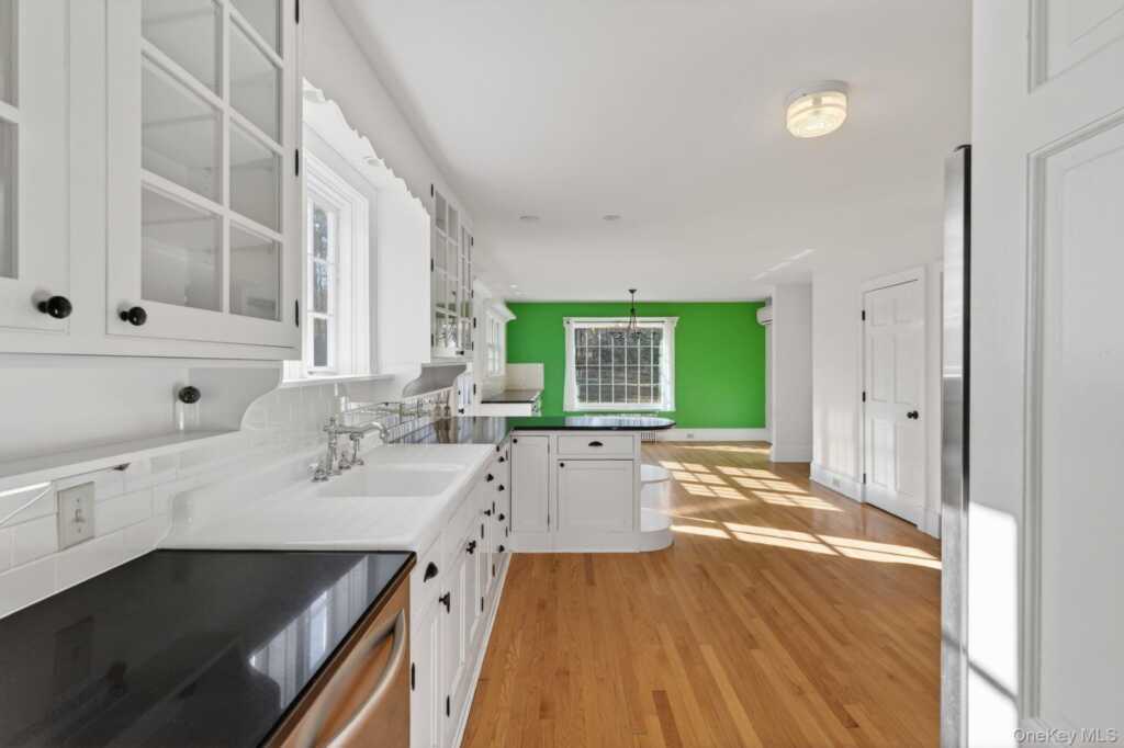 80 Dunneman Avenue, Kingston, NY 12401 - Photo 10 of 49