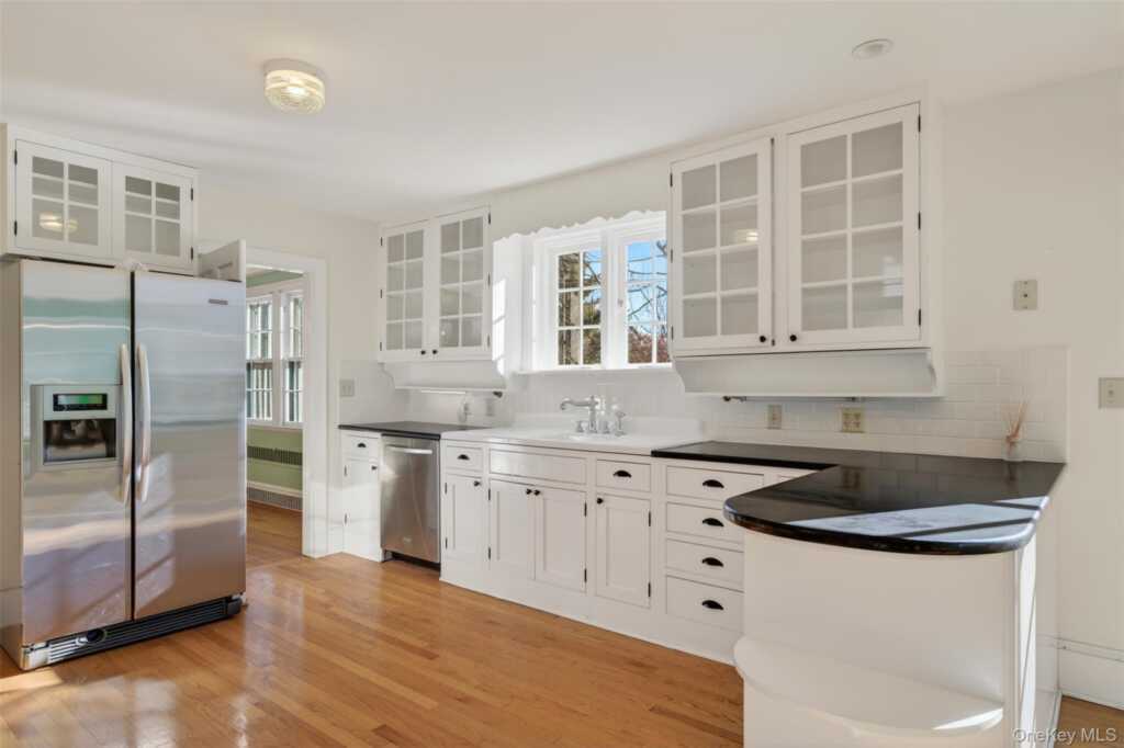 80 Dunneman Avenue, Kingston, NY 12401 - Photo 12 of 49