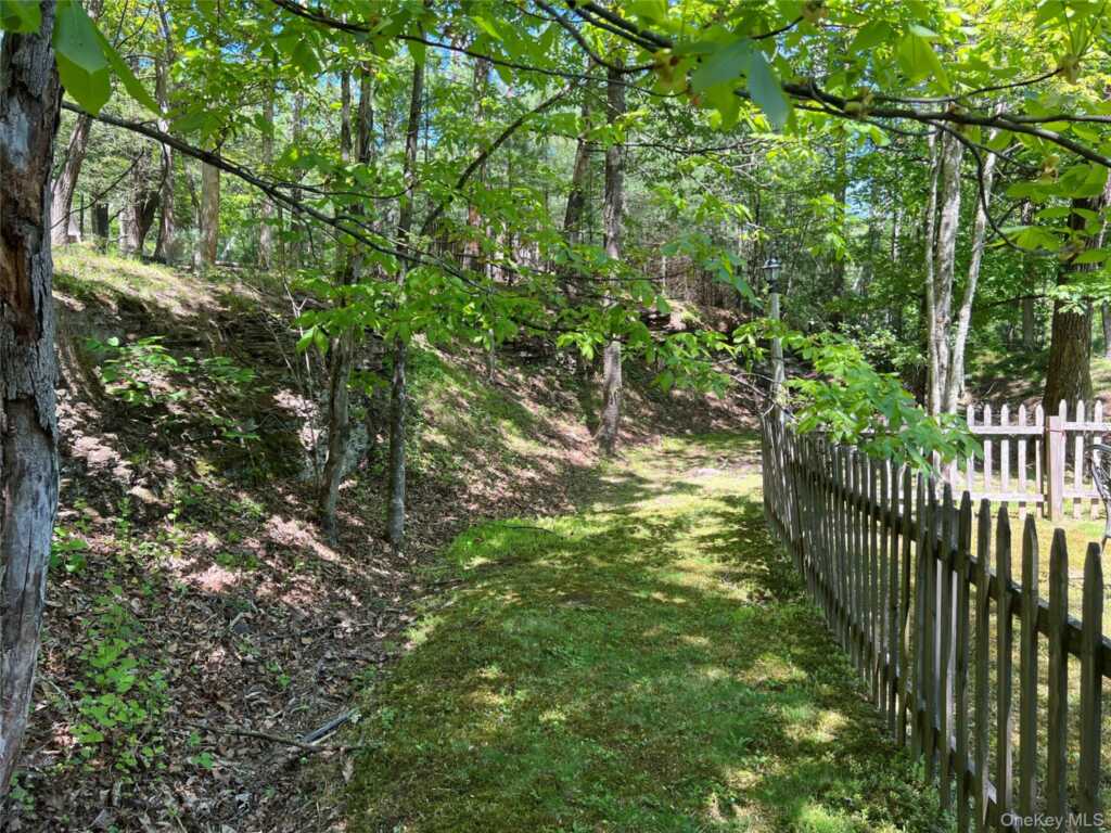 404 John Joy Road, Woodstock, NY 12498 - Photo 28 of 36