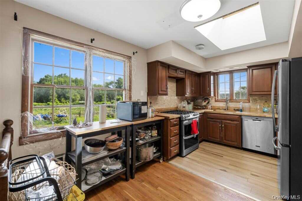 332 Springtown Road, New Paltz, NY 12561 - Photo 13 of 19