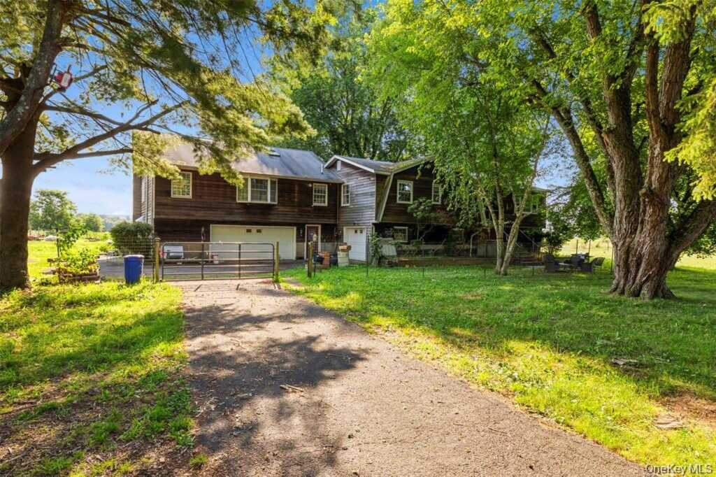 332 Springtown Road, New Paltz, NY 12561 - Photo 3 of 19