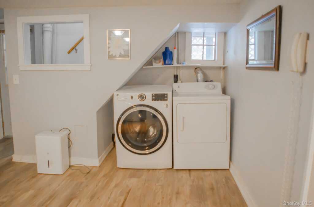 49 Gill Street, Kingston, NY 12401 - Photo 22 of 34