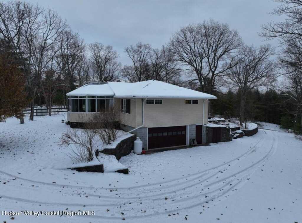 235 Stickles Terrace, Kingston, NY 12401 - Photo 3 of 29