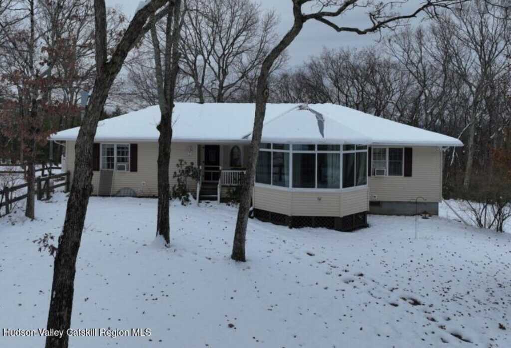 235 Stickles Terrace, Kingston, NY 12401 - Photo 6 of 29