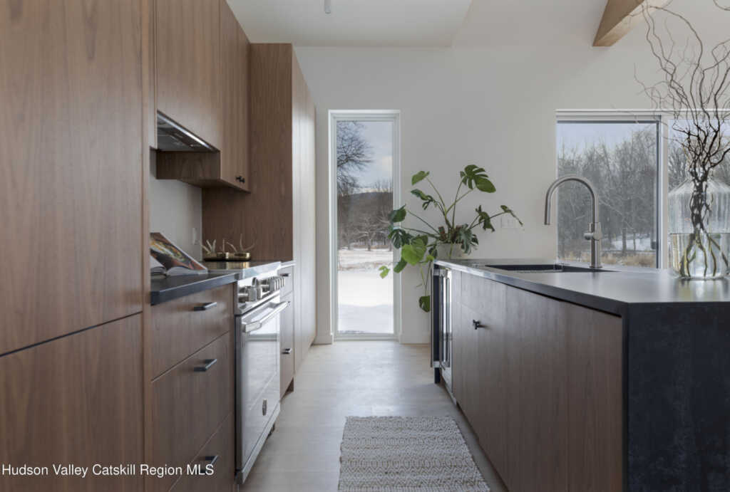 3 Schoolhouse Road, Saugerties, NY 12477 - Photo 13 of 32