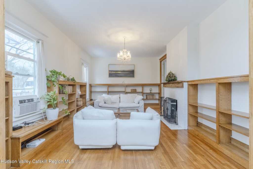 36 Warren Street, Kingston, NY 12401 - Photo 13 of 49