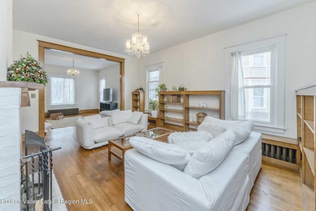 36 Warren Street, Kingston, NY 12401 - Photo 15 of 49