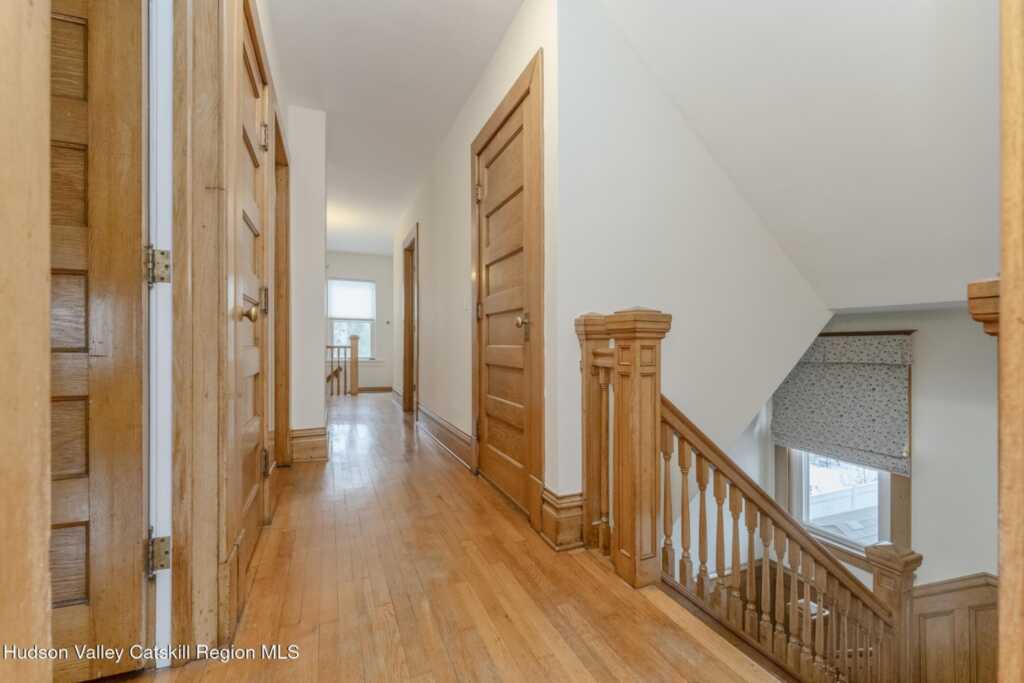 36 Warren Street, Kingston, NY 12401 - Photo 31 of 49