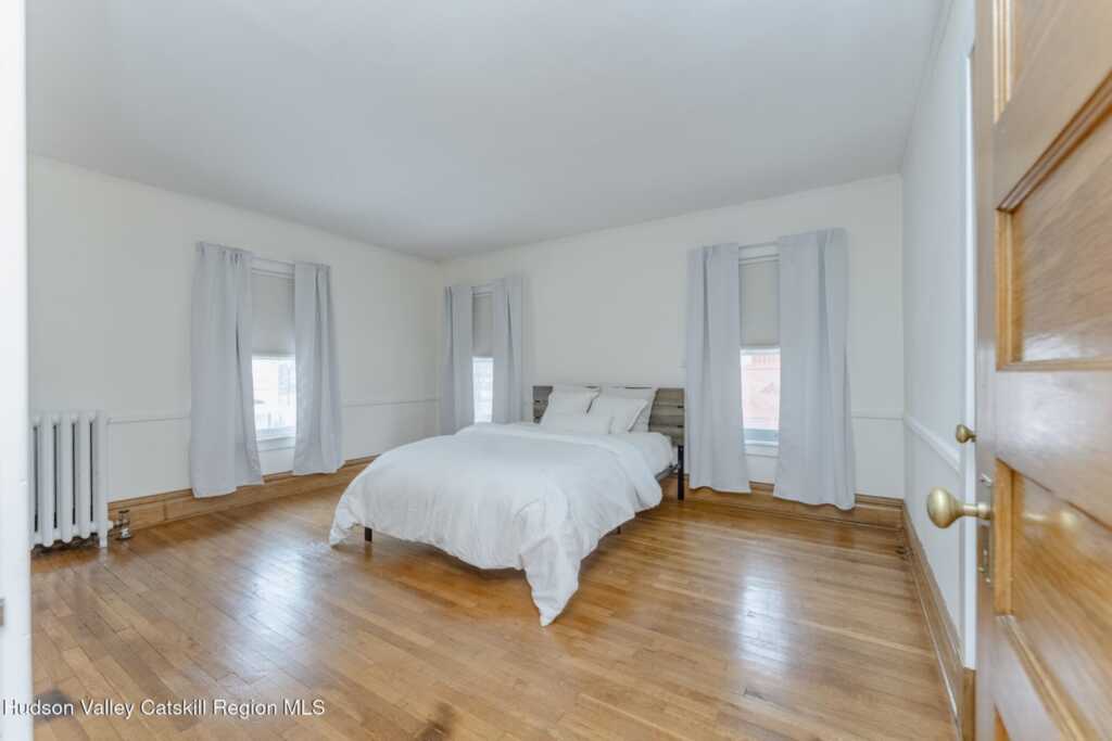 36 Warren Street, Kingston, NY 12401 - Photo 32 of 49