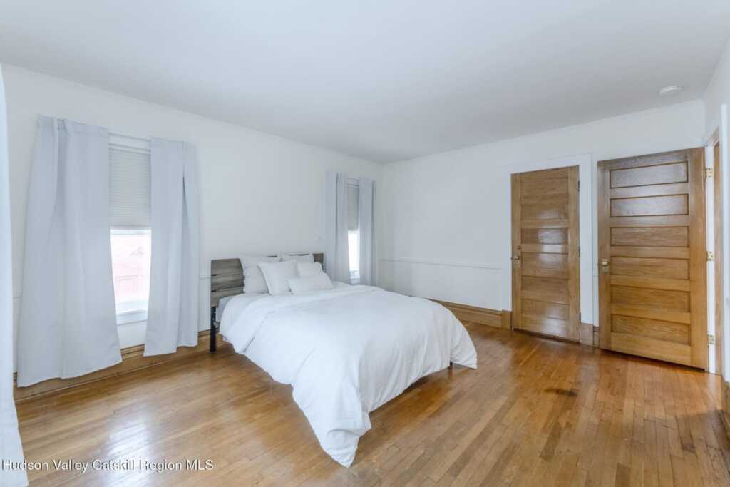 36 Warren Street, Kingston, NY 12401 - Photo 33 of 49