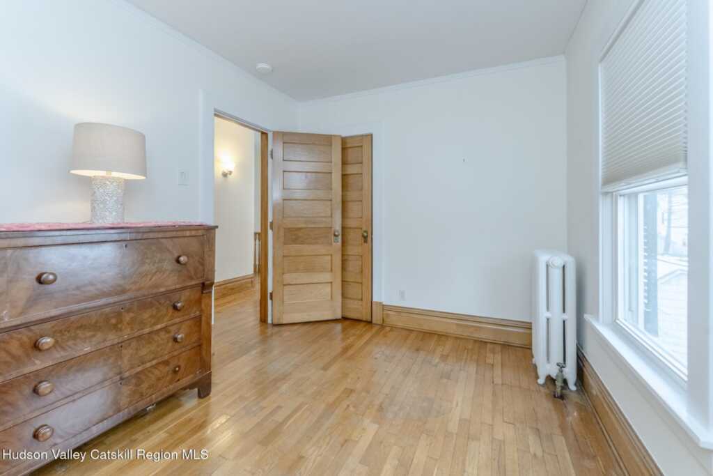 36 Warren Street, Kingston, NY 12401 - Photo 36 of 49