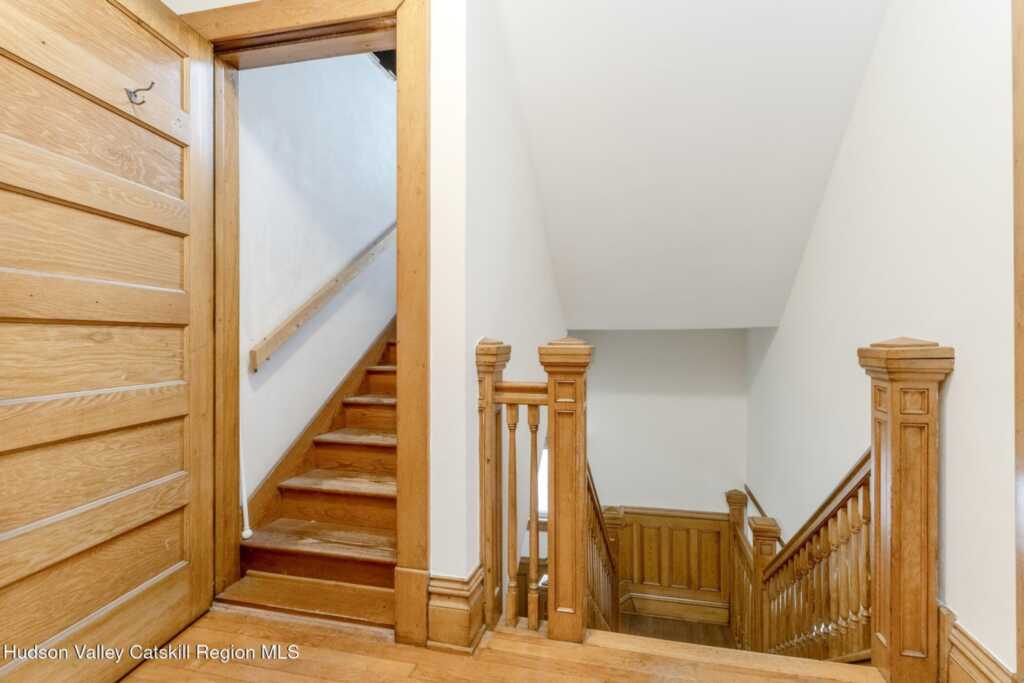 36 Warren Street, Kingston, NY 12401 - Photo 41 of 49