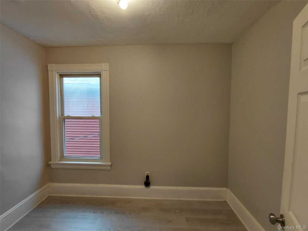 67 Greenkill Avenue, Unit #A2, Kingston, NY 12401 - Photo 9 of 13