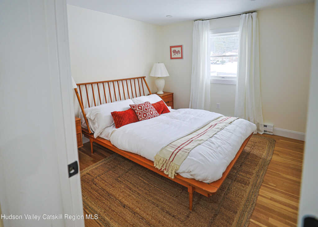 12 Eddy Street, Saugerties, NY 12477 - Photo 12 of 32