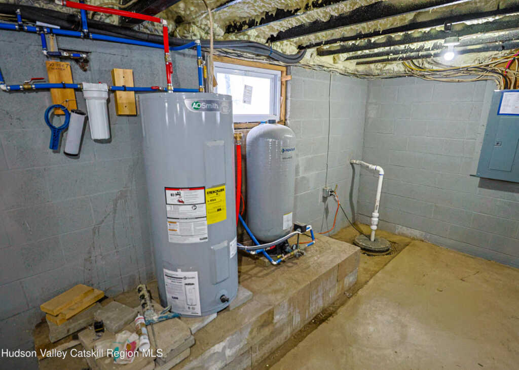 12 Eddy Street, Saugerties, NY 12477 - Photo 29 of 32