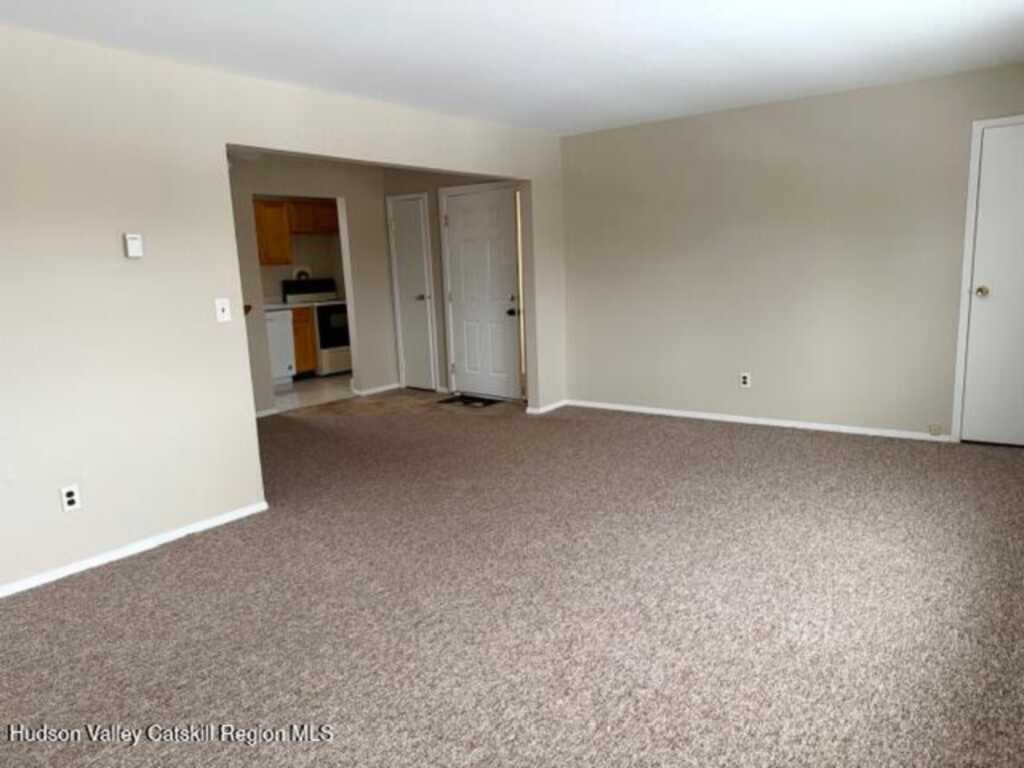 136 Chestnut Street, Unit #10c, New Paltz, NY 12561 - Photo 4 of 13