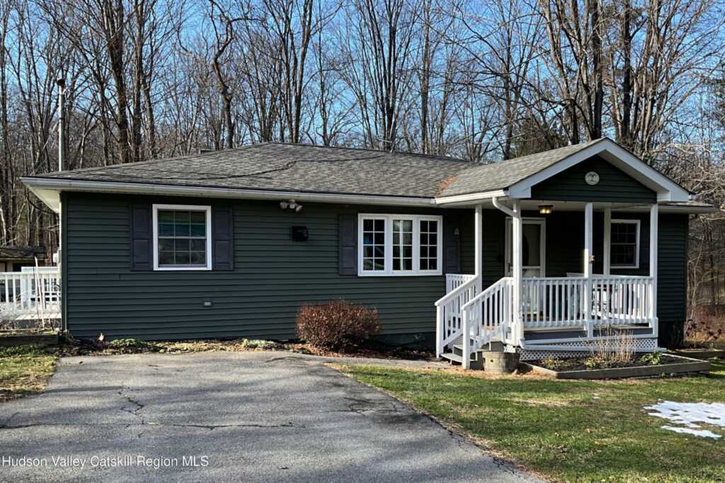 7 Gardiner Park Road, New Paltz, NY 12561 - Photo 2 of 50