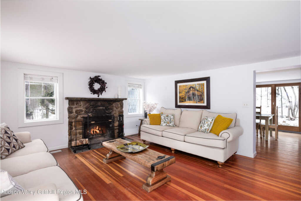 257 Saugerties Road, Woodstock, NY 12498 - Photo 2 of 29