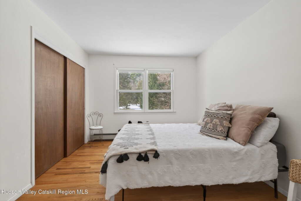 15 Royal Oak Road, Stone Ridge, NY 12484 - Photo 19 of 35