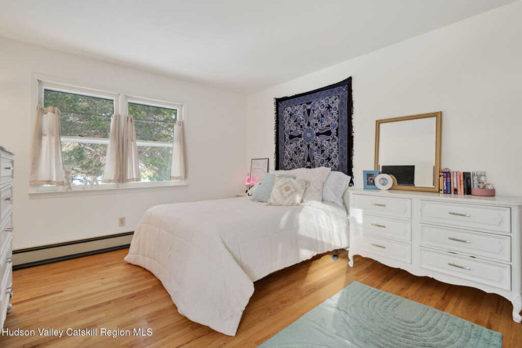 15 Royal Oak Road, Stone Ridge, NY 12484 - Photo 27 of 35