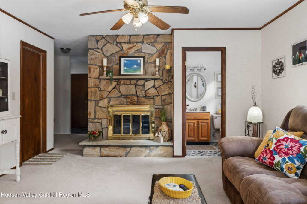 15 Royal Oak Road, Stone Ridge, NY 12484 - Photo 29 of 35