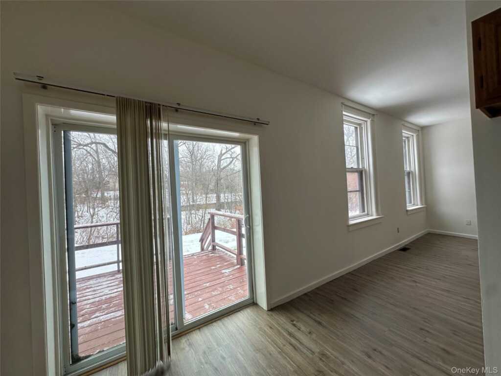 165 Ulster Avenue, Unit #7, Saugerties, NY 12477 - Photo 15 of 21