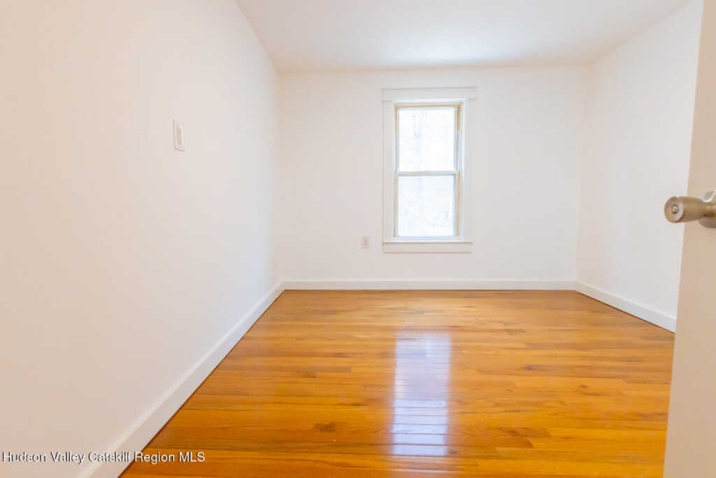 148 Esopus Creek Road, Saugerties, NY 12477 - Photo 14 of 19