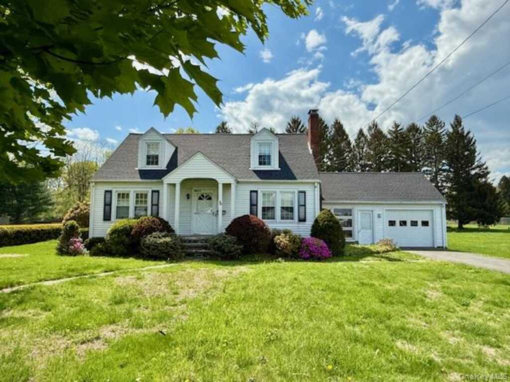 70 Mulberry Street, Rhinebeck, NY 12572